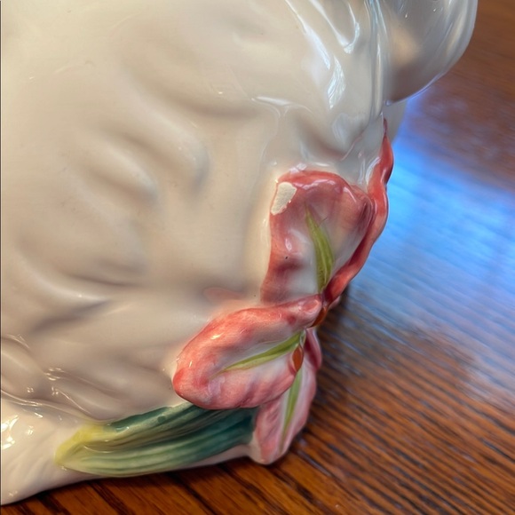 Ceramic Floral Bunny Basket - Picture 9 of 9